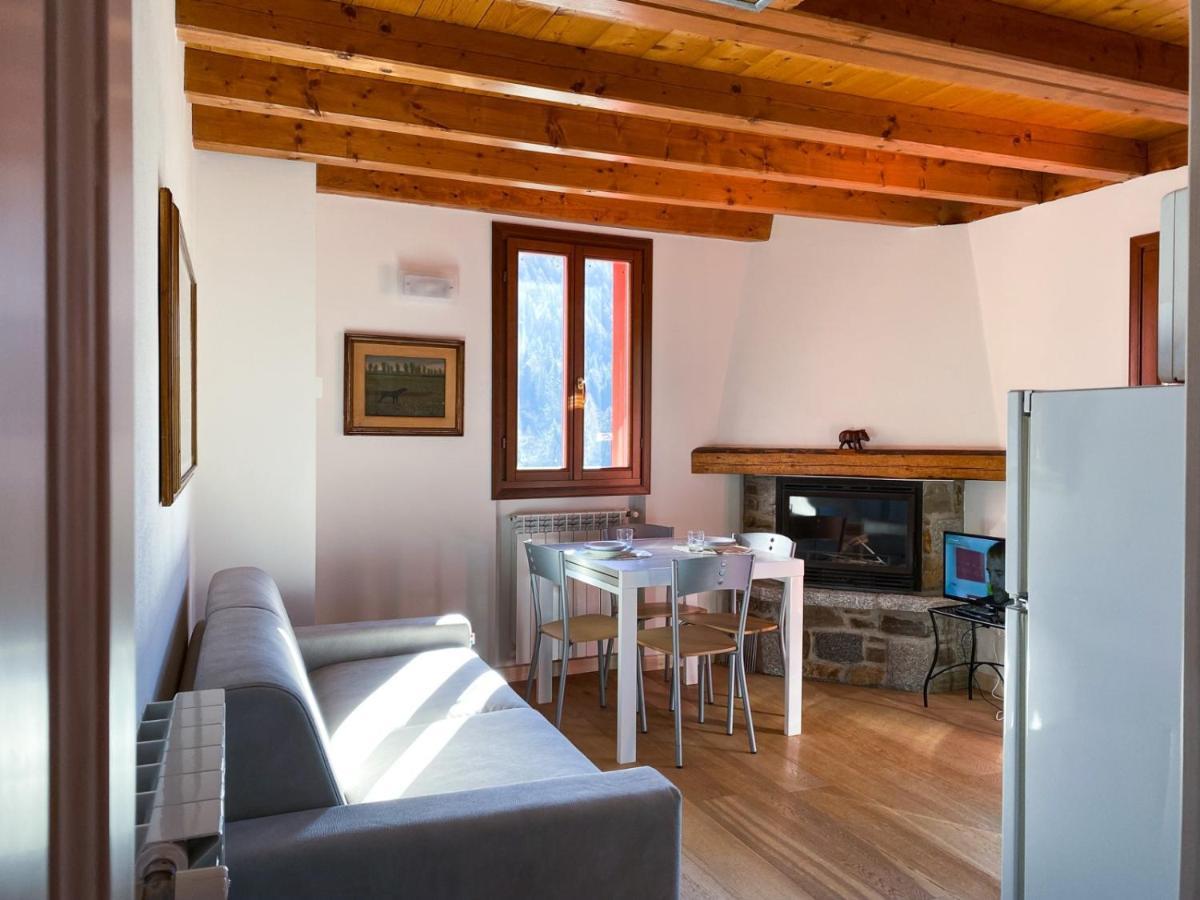 Mansarda Corno D'Aola Apartment Ponte Di Legno Exterior photo